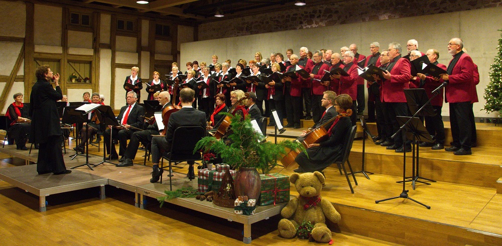 Adventssingen mit der Blankenburger Singgemeinschaft in der Musikscheune Adventssingen mit der Blankenburger Singgemeinschaft in der Musikscheune
