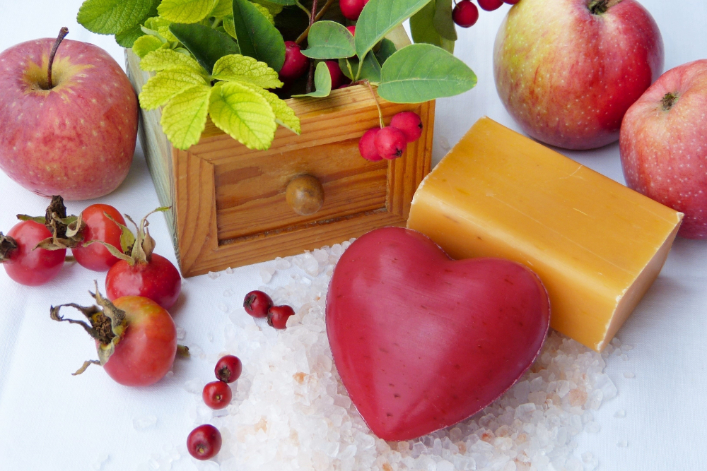 2020_10_10_KreaSa_ESSBARbeerenstark_pixabay_soap-2726400.jpg 2020_10_10_KreaSa_ESSBARbeerenstark_pixabay_soap-2726400.jpg