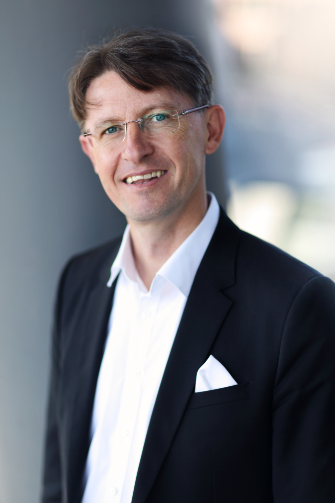 Michael Schütze Michael Schütze