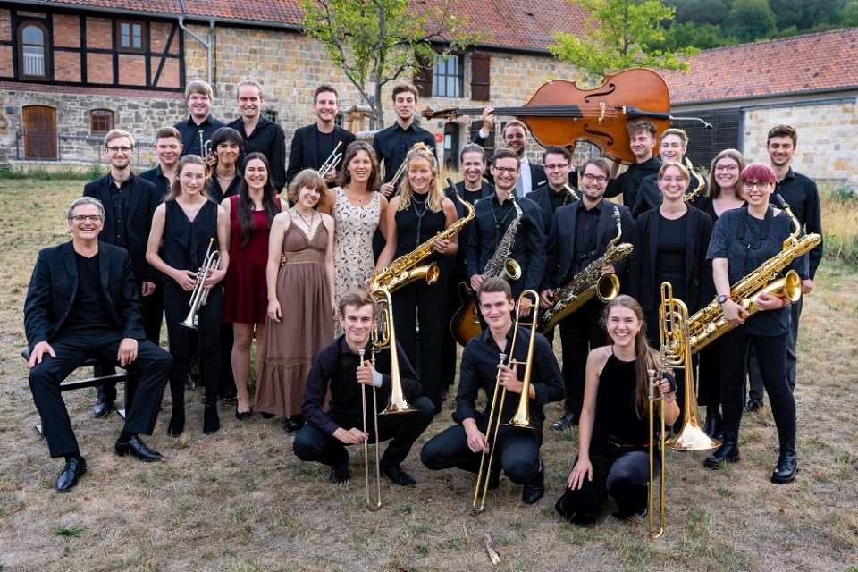 Landesjugendbigband Sachsen-Anhalt Landesjugendbigband Sachsen-Anhalt